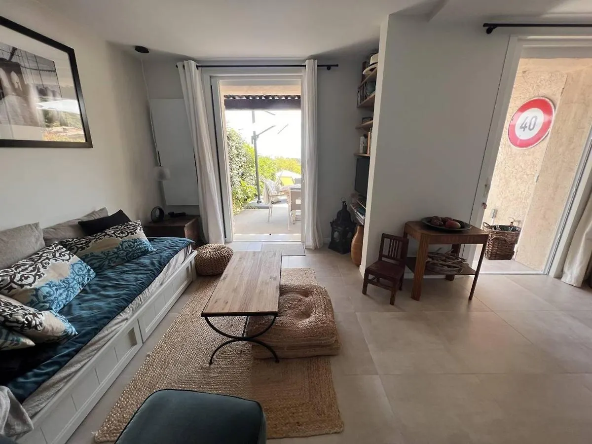 Mas 2 Chambres Avec Piscine, Tennis, Parking Et Wifi - Fr-1-726-24 La Croix-Valmer Holiday home